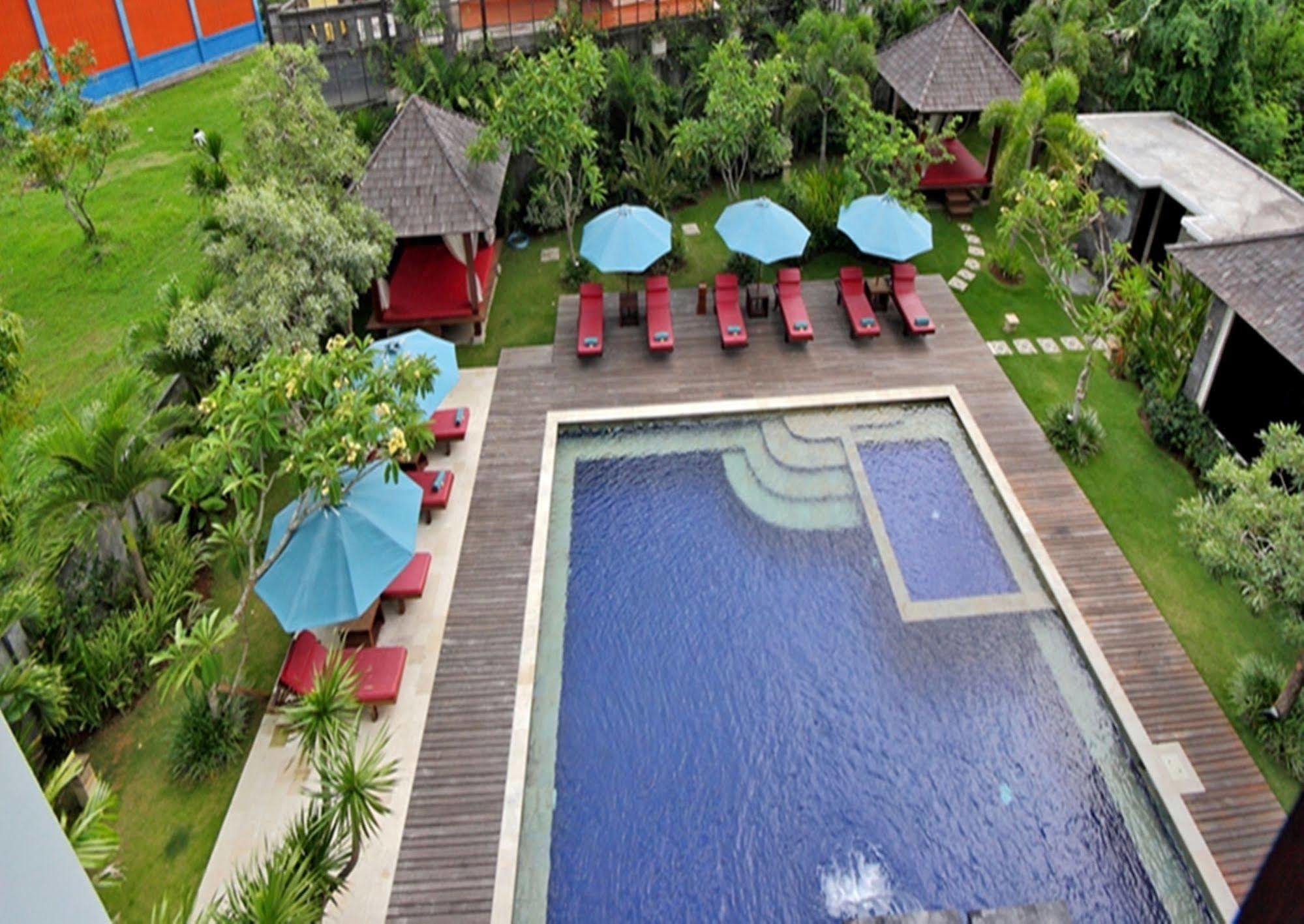 Capital O 2114 Grand Jimbaran Boutique Hotel Zewnętrze zdjęcie